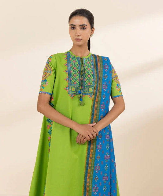 2 Piece - Embroidered Lawn Suit